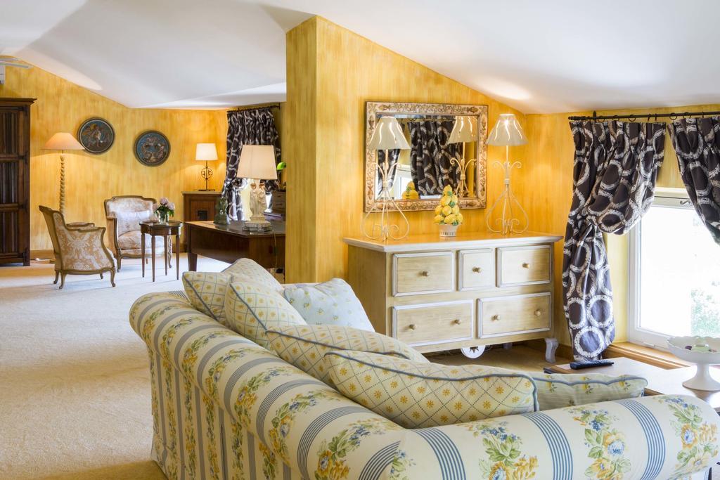 Chateau Talaud Bed & Breakfast Loriol-du-Comtat Cameră foto