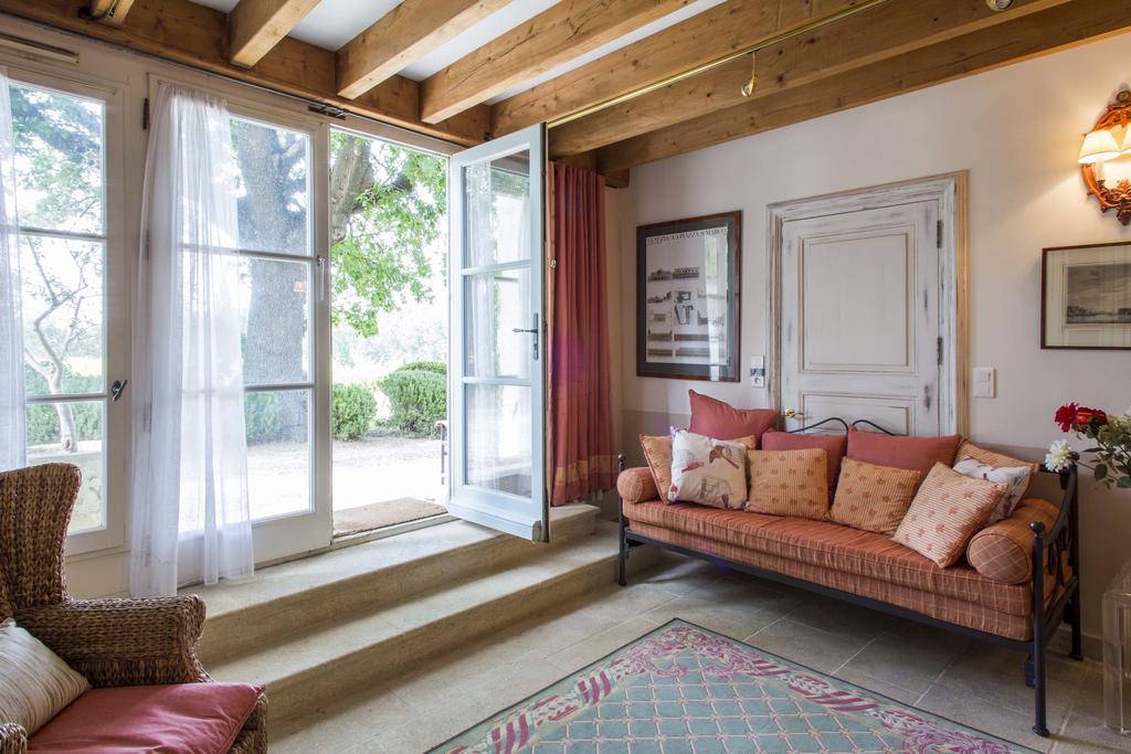 Chateau Talaud Bed & Breakfast Loriol-du-Comtat Exterior foto